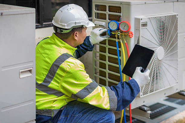Professional Ac Installation technician working in Bogota, NJ
